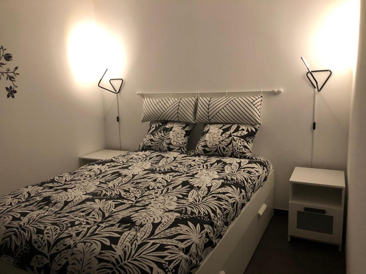 A Casa Amarela Lägenhet Pinheiro de Coja Exteriör bild