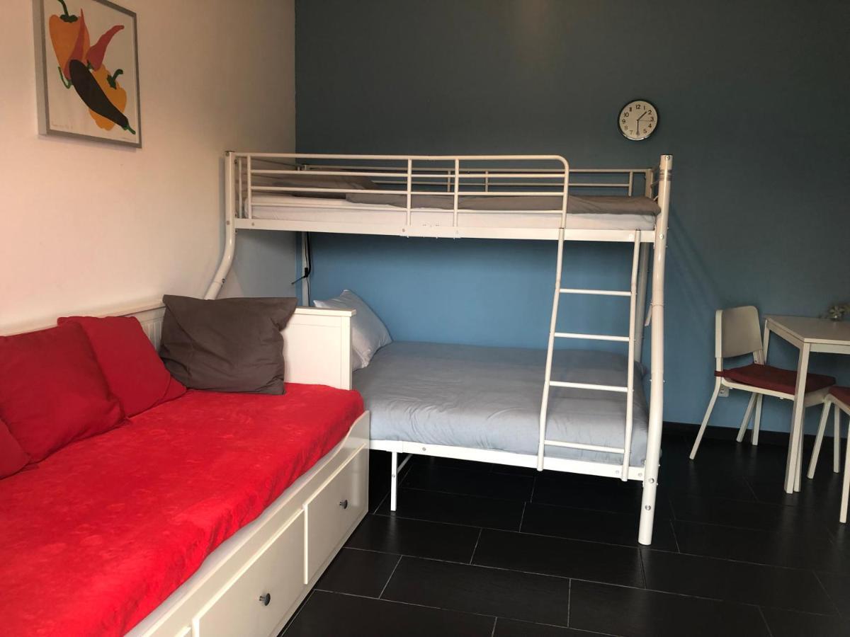 A Casa Amarela Lägenhet Pinheiro de Coja Exteriör bild